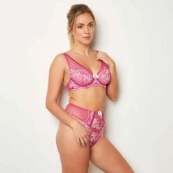 BRIGITTE BARDOT Culotte Haute Rose -Panache Soldes Magasin culotte haute rose exquise 3389146 4 1140x1140